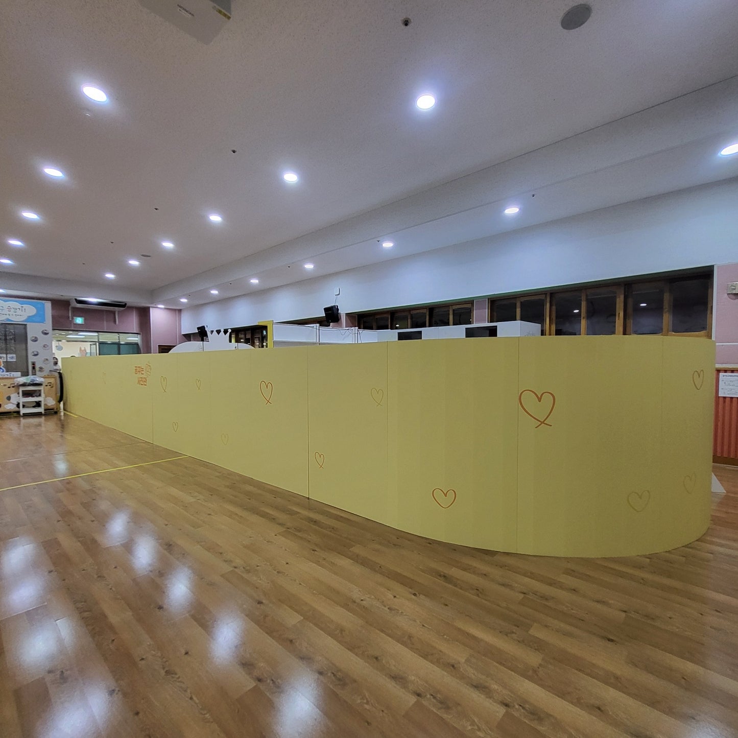 Honeycomb Board – Full Sheet Printing & Cutting