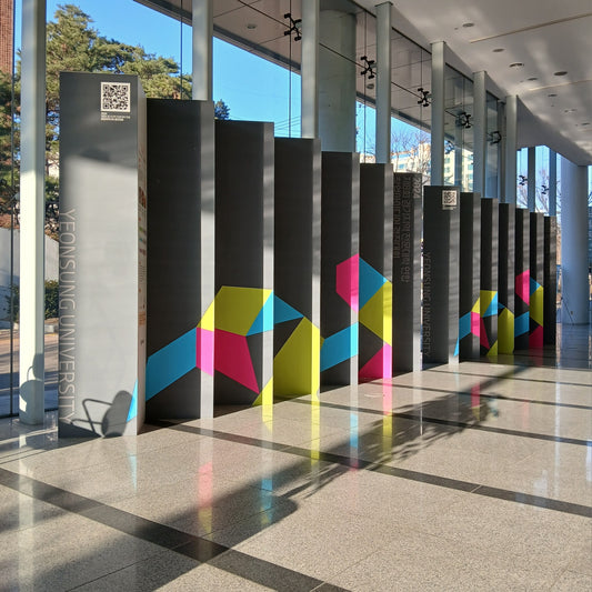 屏風型展示ウォール