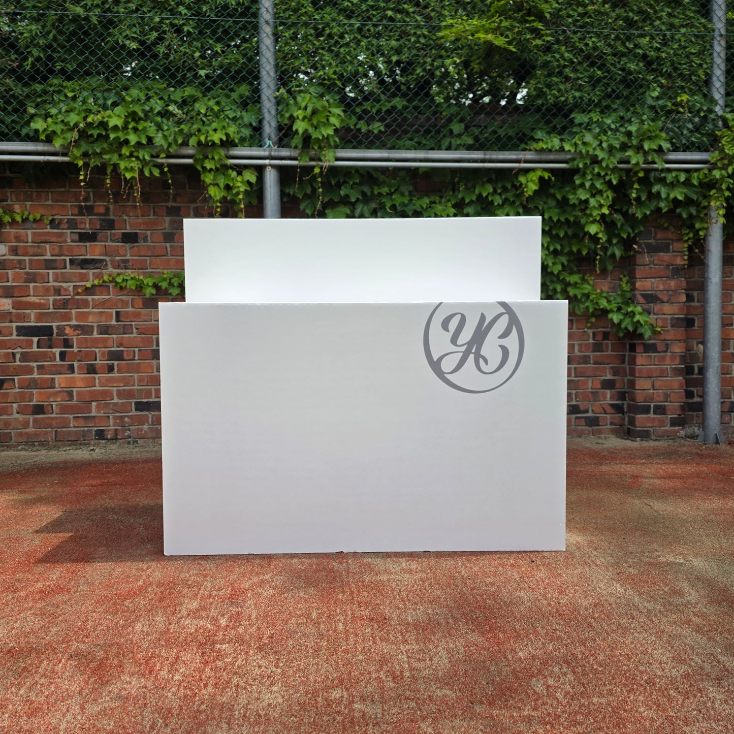 [Display Table] Honeycomb Board